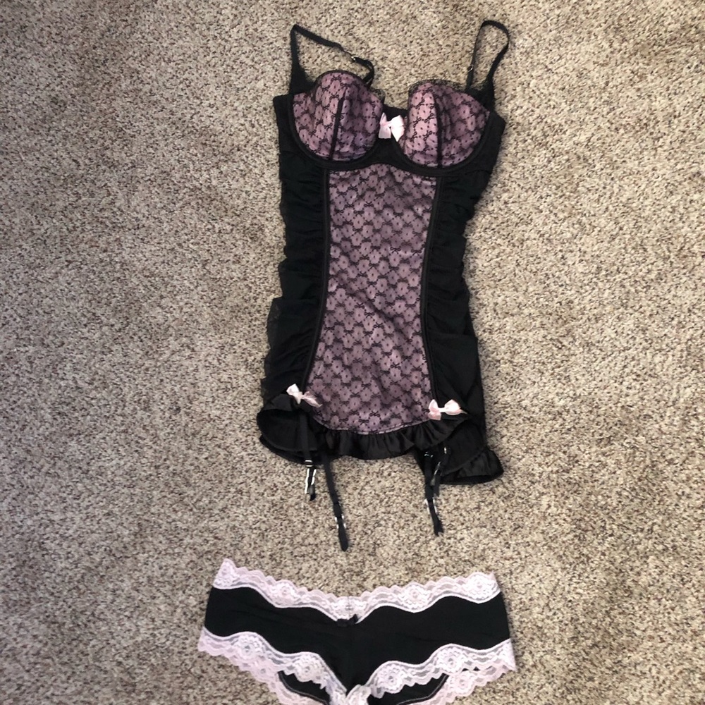 Bustier & matching panty